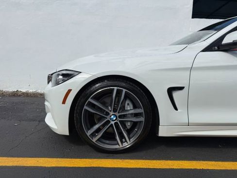 Used 2019 BMW 440i Convertible image 18