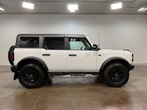 Used 2024 Ford Bronco Wildtrak AWD/4WD image 23