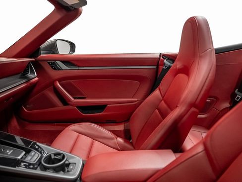 Used 2021 Porsche 911 Carrera S image 56