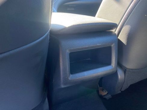 Used 2022 Toyota Camry SE image 17