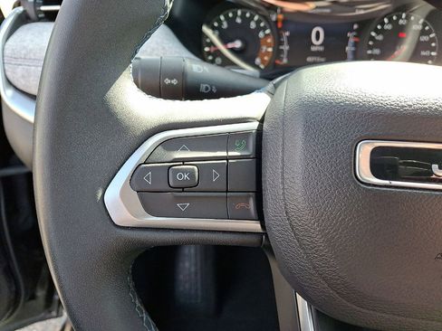 Certified 2022 Jeep Compass Latitude image 17