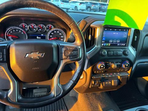Used 2019 Chevrolet Silverado 1500 RST w/ All-Star Edition image 8