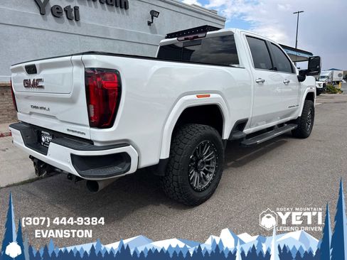 Used 2022 GMC Sierra 2500 Denali w/ Denali Ultimate Package image 3