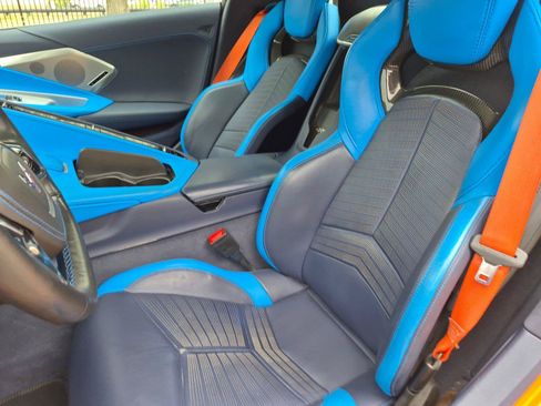 Used 2024 Chevrolet Corvette Stingray Premium Conv w/ Z51 Performance Package RWD image 24