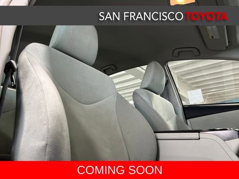 Used 2012 Toyota Prius V Three image 18