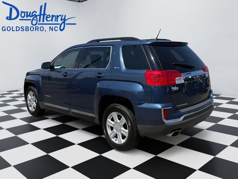 Used 2016 GMC Terrain SLE w/ Driver Alert Package I FWD image 3