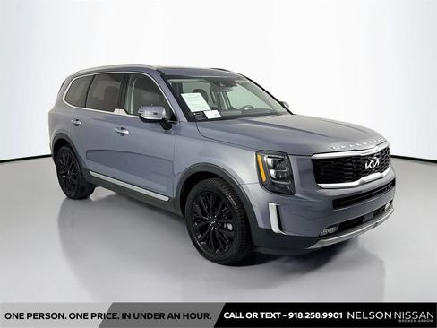 Used 2022 Kia Telluride SX w/ SX Prestige Package AWD/4WD image 3