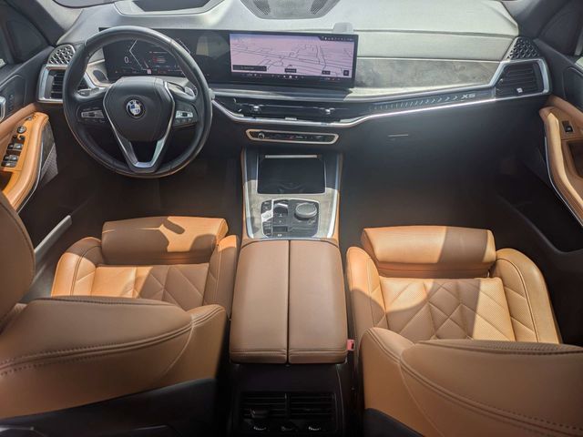 Used 2024 BMW X5 sDrive40i w/ Parking Assistance Package RWD image 17