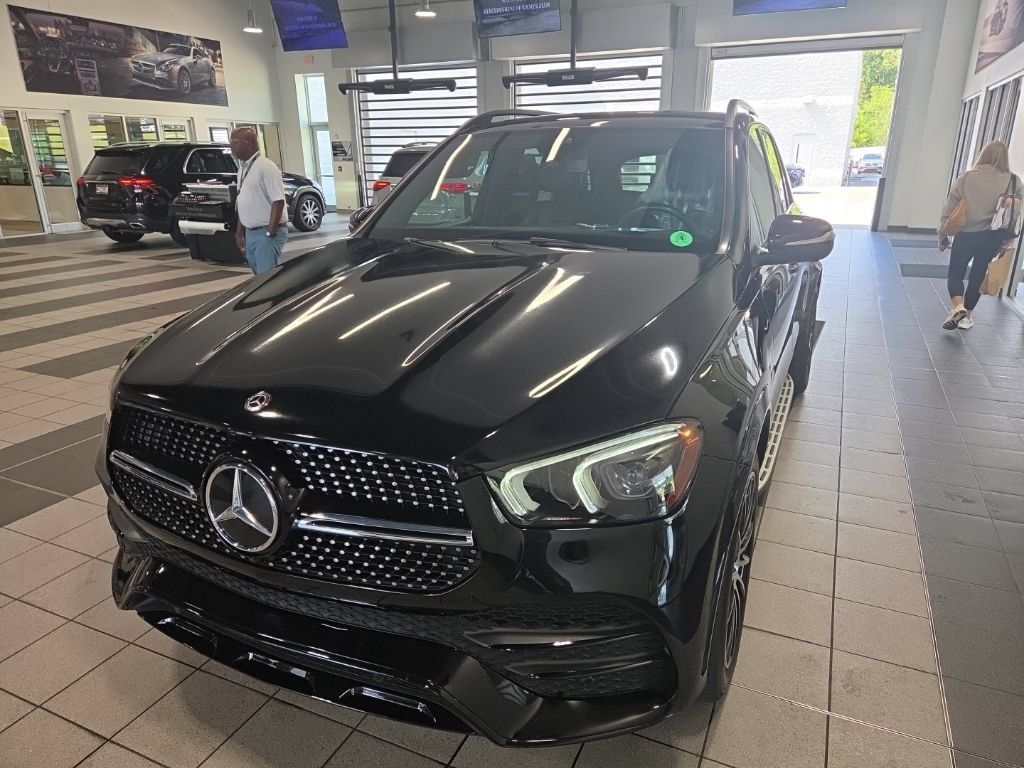 Used 2020 Mercedes-Benz GLE 580 4MATIC image 2