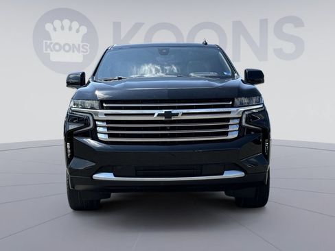 Used 2022 Chevrolet Suburban High Country AWD/4WD image 11