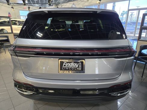New 2026 Lincoln Nautilus Premier AWD/4WD image 5