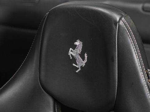 Used 2012 Ferrari California image 22