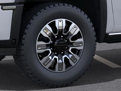 New 2026 GMC Sierra 2500 Denali w/ Denali Reserve Package AWD/4WD image 9