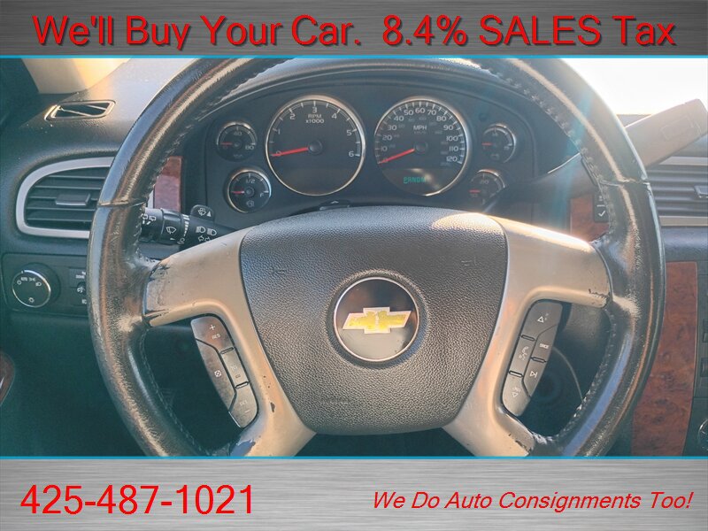 Used 2012 Chevrolet Suburban LT AWD/4WD image 23