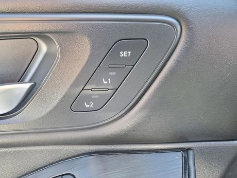 Certified 2023 Nissan Rogue SL w/ SL Premium Package image 20