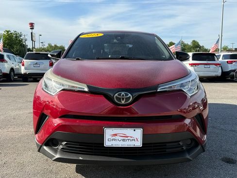 Used 2018 Toyota C-HR XLE FWD image 16