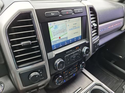 Used 2021 Ford F250 Lariat AWD/4WD image 27