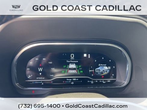 Used 2023 GMC Yukon SLT AWD/4WD image 23