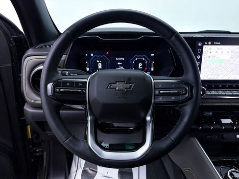 Used 2023 Chevrolet Colorado ZR2 w/ ZR2 Convenience Package III image 34