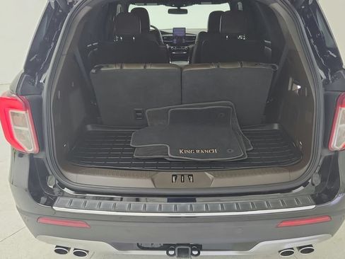 Used 2021 Ford Explorer King Ranch w/ Premium Technology Package AWD/4WD image 33