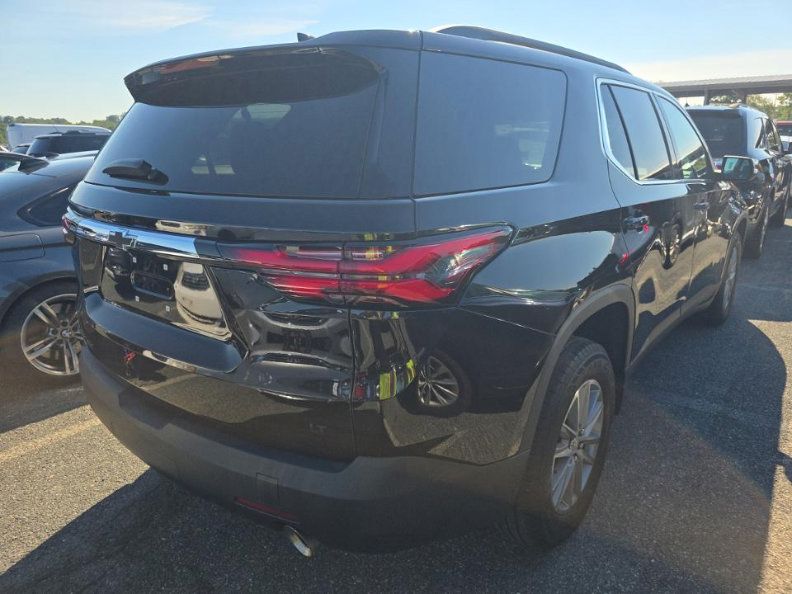Used 2023 Chevrolet Traverse LT w/ LPO, Floor Liner Package AWD/4WD image 4