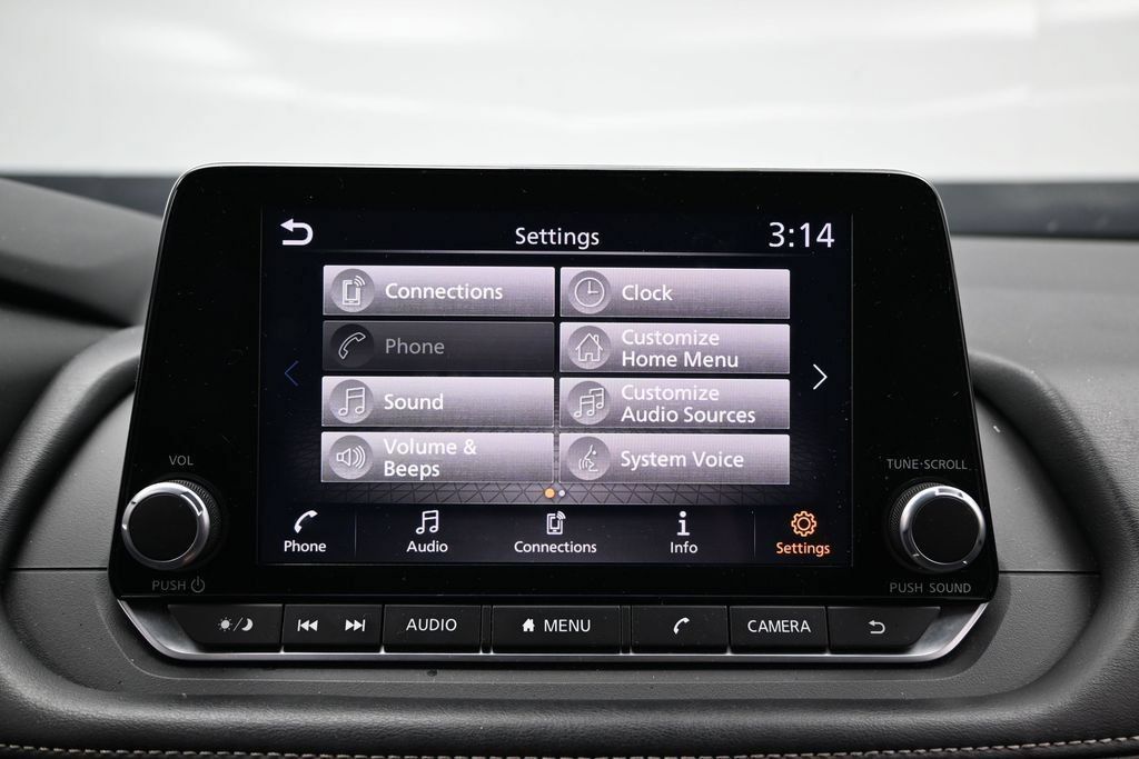 Used 2024 Nissan Rogue S AWD/4WD image 35