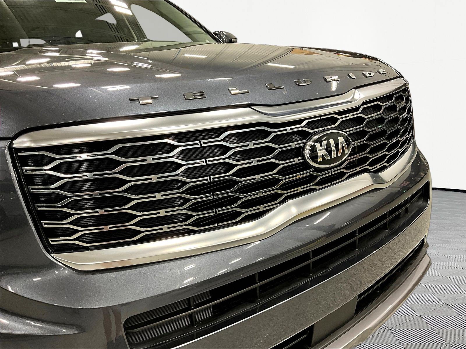 Used 2020 Kia Telluride EX FWD image 34