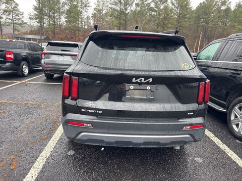 Used 2023 Kia Sorento X-Line EX image 6