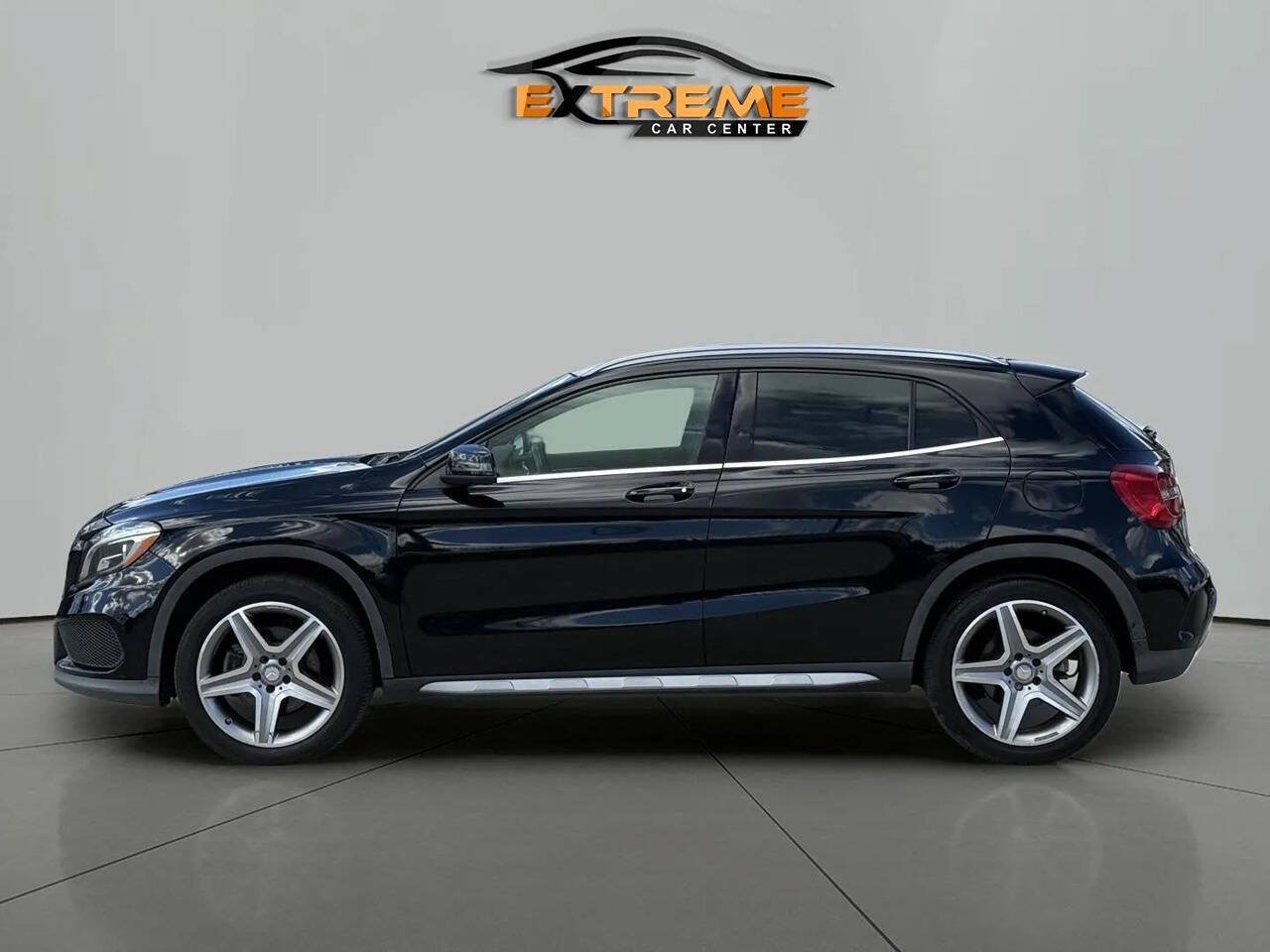 Used 2016 Mercedes-Benz GLA 250 4MATIC image 3