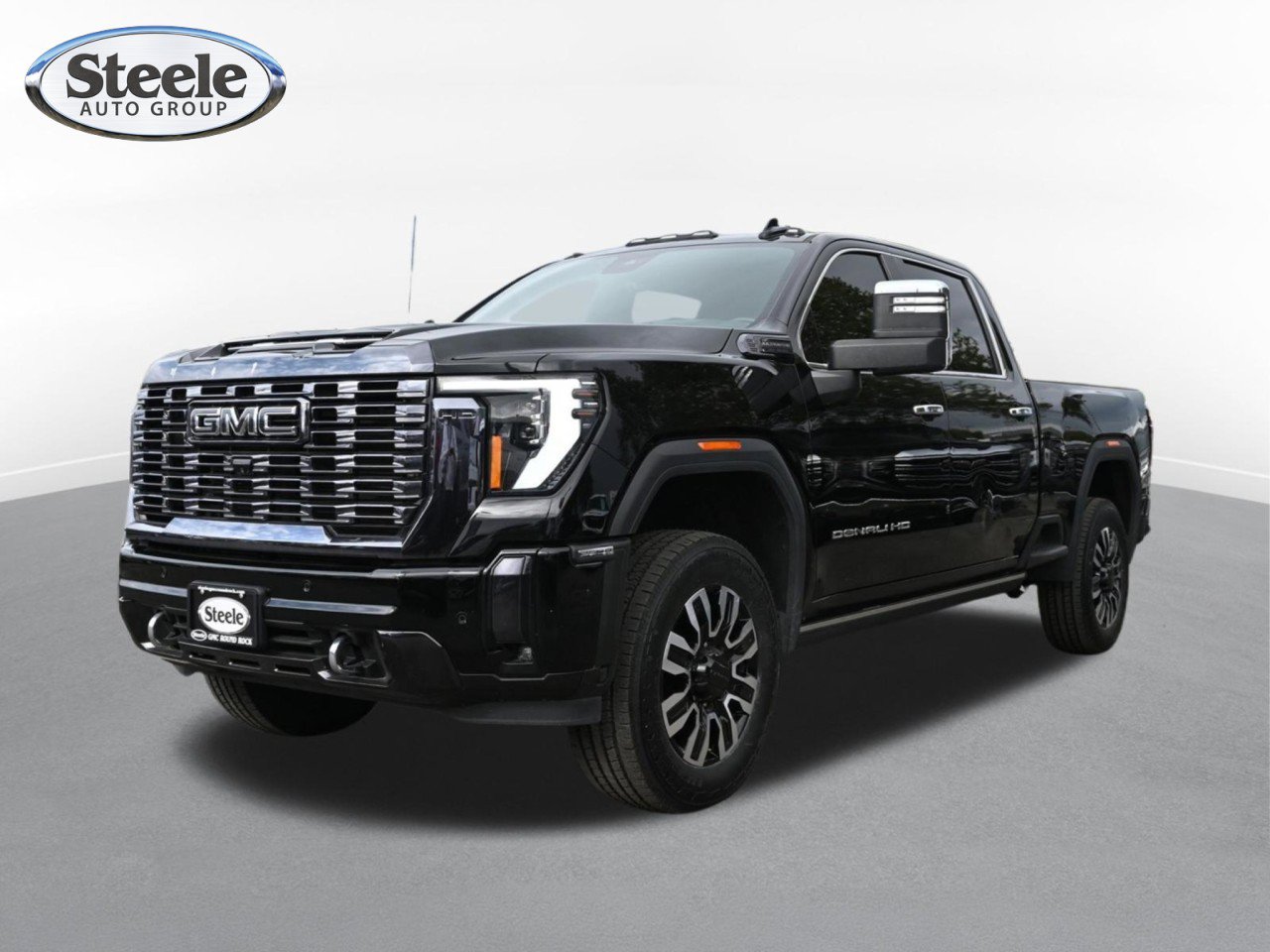 Used 2024 GMC Sierra 2500 Denali Ultimate AWD/4WD image 1
