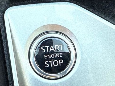 Certified 2025 Nissan Altima 2.5 SV FWD image 14