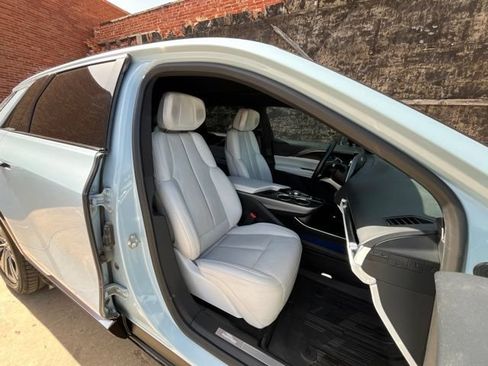 Used 2024 Cadillac Lyriq Luxury w/ LPO, Floor Liner Package AWD/4WD image 22