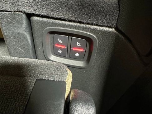 Used 2025 Audi Q7 2.0T Premium Plus image 29