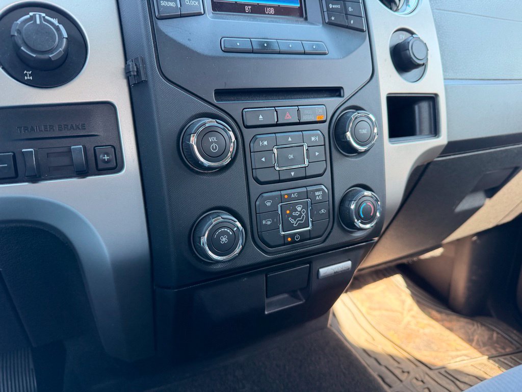 Used 2014 Ford F150 XLT w/ Equipment Group 302A Luxury RWD image 24