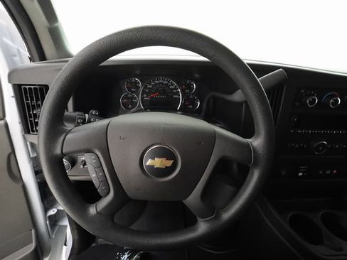 Used 2024 Chevrolet Express 3500 LT w/ LT Preferred Equipment Group image 10