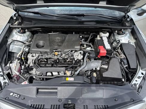 Used 2023 Toyota Camry SE FWD image 21
