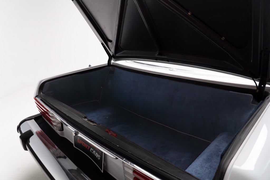 Used 1988 Mercedes-Benz 560 SL image 48