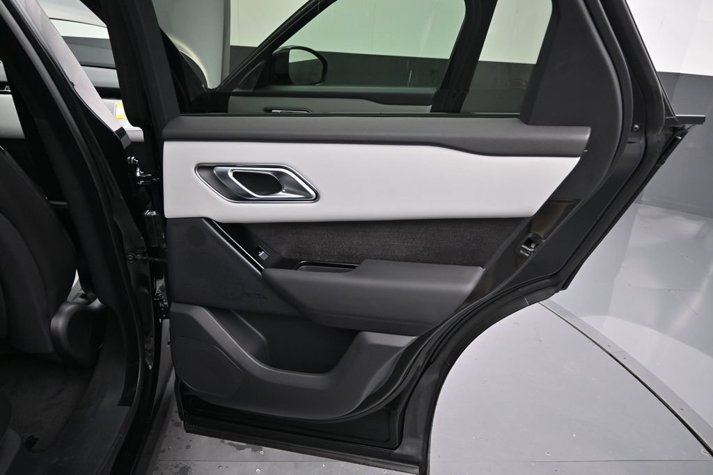 New 2026 Land Rover Range Rover Velar S AWD/4WD image 12