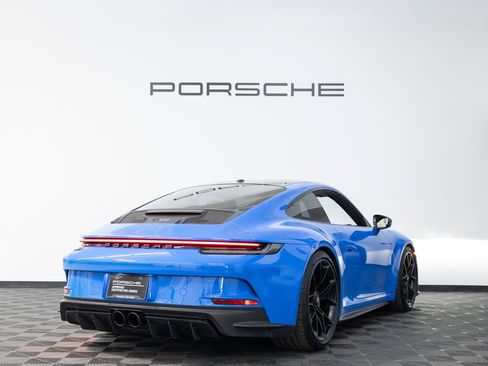 Certified 2022 Porsche 911 GT3 RWD image 7