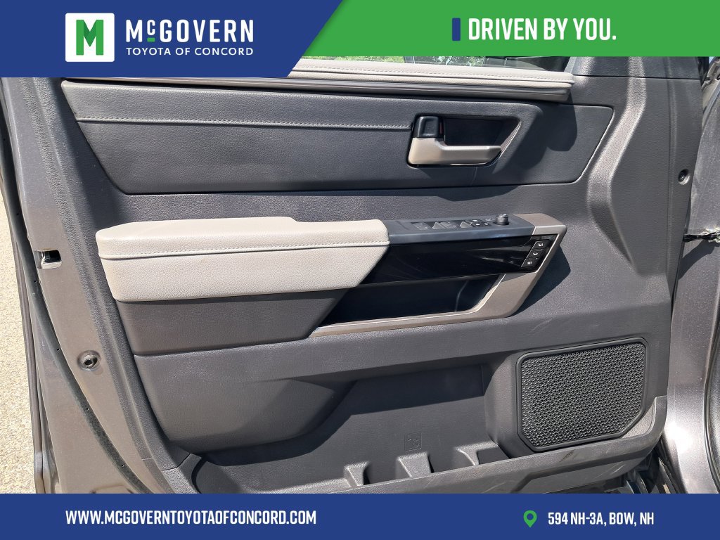 Used 2024 Toyota Tundra Limited AWD/4WD image 12