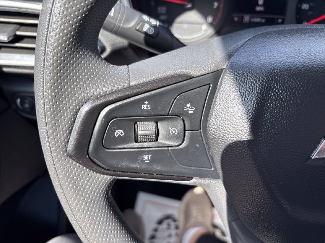 Used 2023 Chevrolet TrailBlazer LT AWD/4WD image 11