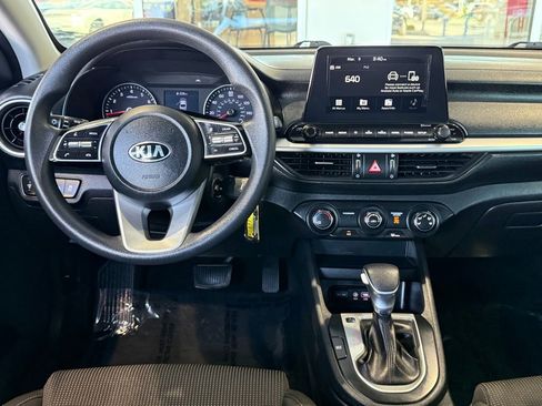 Used 2021 Kia Forte LXS image 28