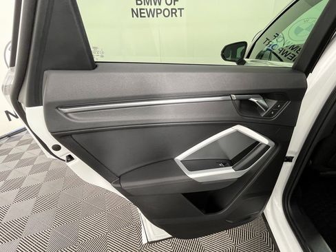 Used 2021 Audi Q3 2.0T Premium w/ Convenience Package image 25