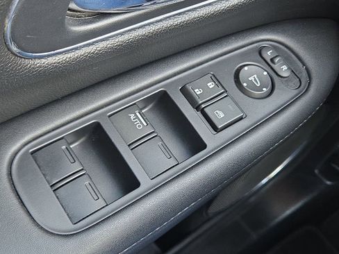 Used 2017 Honda HR-V EX-L image 32