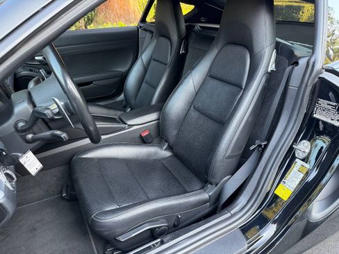 Used 2016 Porsche Cayman RWD image 20
