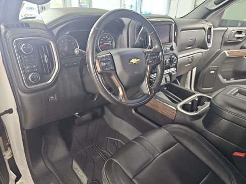 Certified 2020 Chevrolet Silverado 1500 High Country w/ Technology Package AWD/4WD image 21