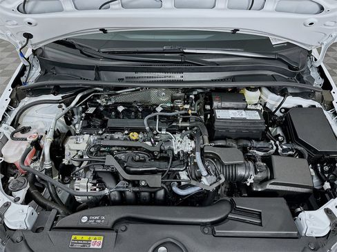 Certified 2025 Toyota Corolla SE image 28
