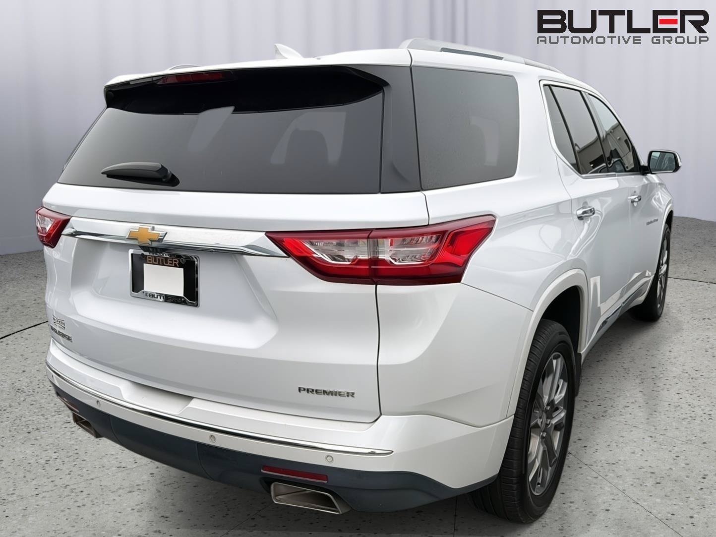 Used 2019 Chevrolet Traverse Premier w/ Driver Confidence II Package FWD image 8