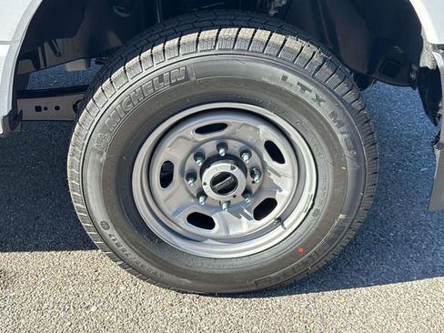 New 2026 Ford F250 XL image 4