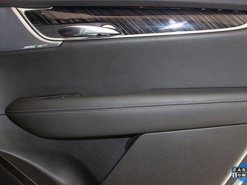 Used 2024 Cadillac XT6 Premium Luxury image 13